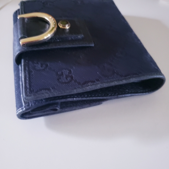 Gucci Black/Black  GG Canvas and Leather Abbey D Ring Compact Wallet - Picture 6 of 16